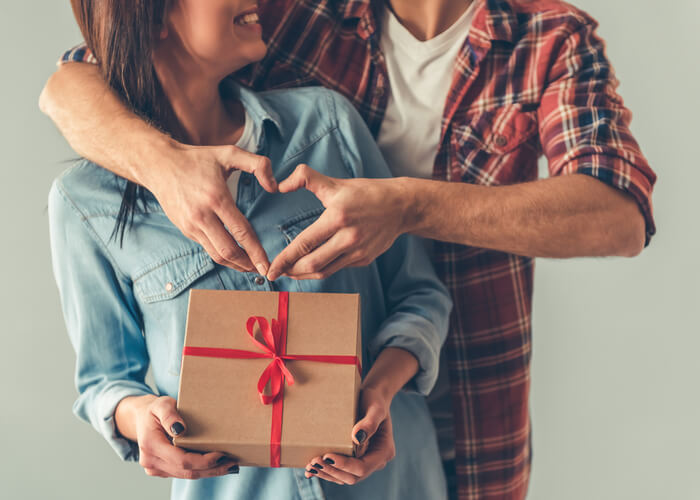 5 Gift Ideas for Your Friends and Family